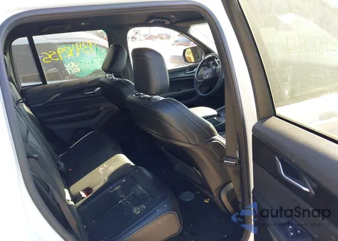 2025 Jeep Grand Cherokee Altitude 4X4 z USA, uszkodzony, nr VIN 1C4RJHAGXS8656967